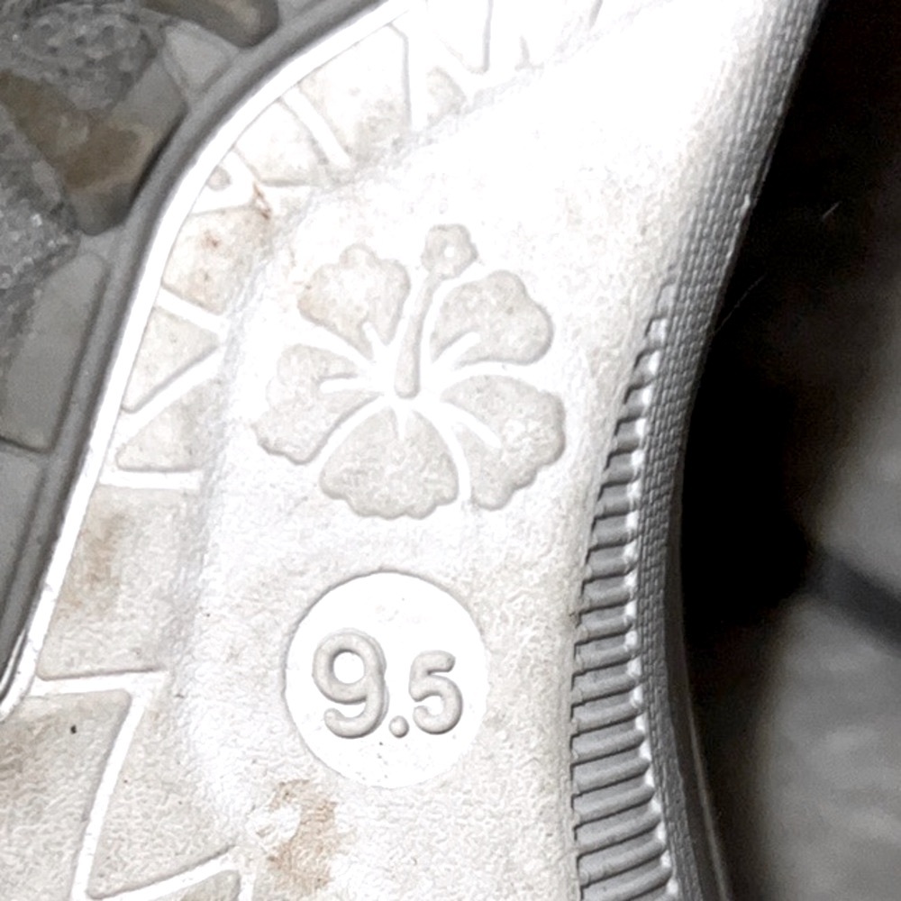 TOMMY BAHAMA GOLF 🌺 GRAY SLIP-ON KNIT CLOTH SNEAKERS WALKING SHOES Womens 9-1/2 - Picture 8 of 9